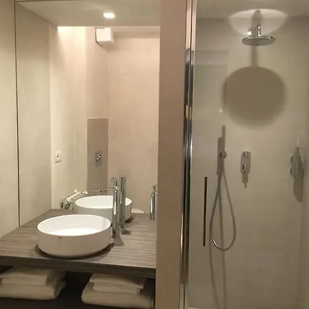 酒店 拉克吕萨洛坎达酒店 Gignod